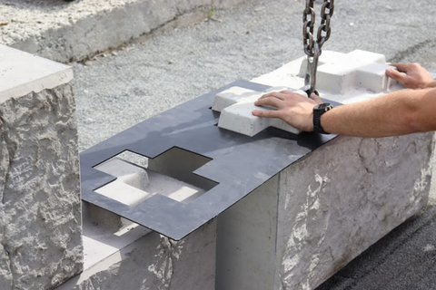 Stonebloc single template installation