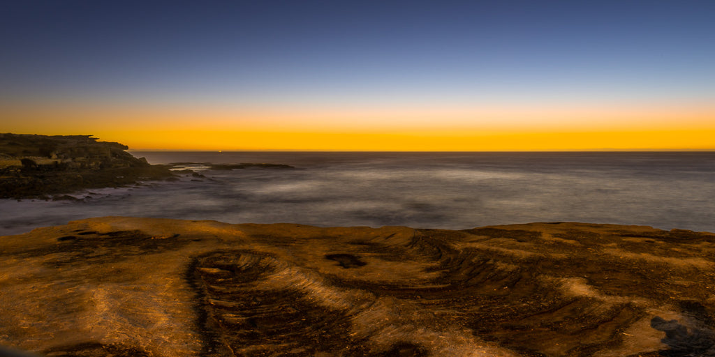 ic:Stunning Australian sunrise at Clovelly Beach