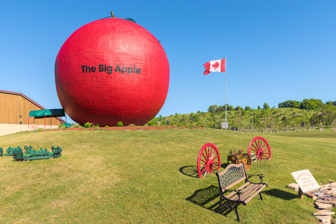 The Big Apple Colburne Ontario Canada