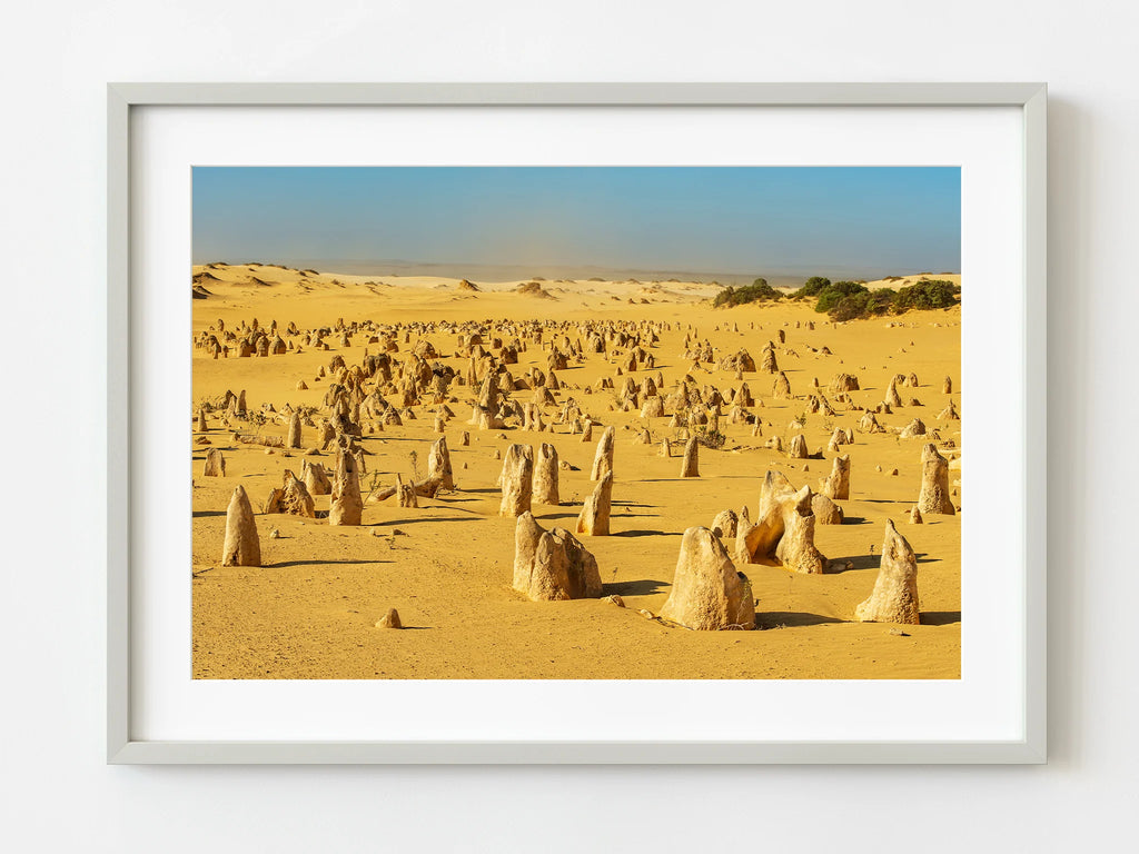 ic:Pinnacles Desert Panorama: Vast Australian Landscape
