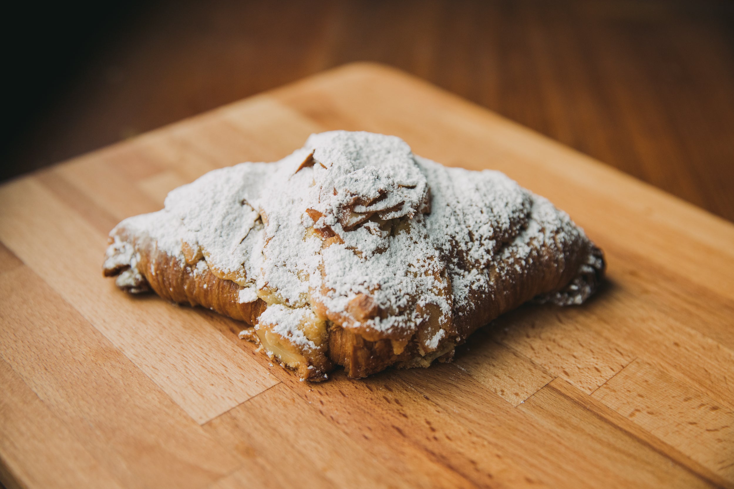 Almond Croissant (Pack of 6)