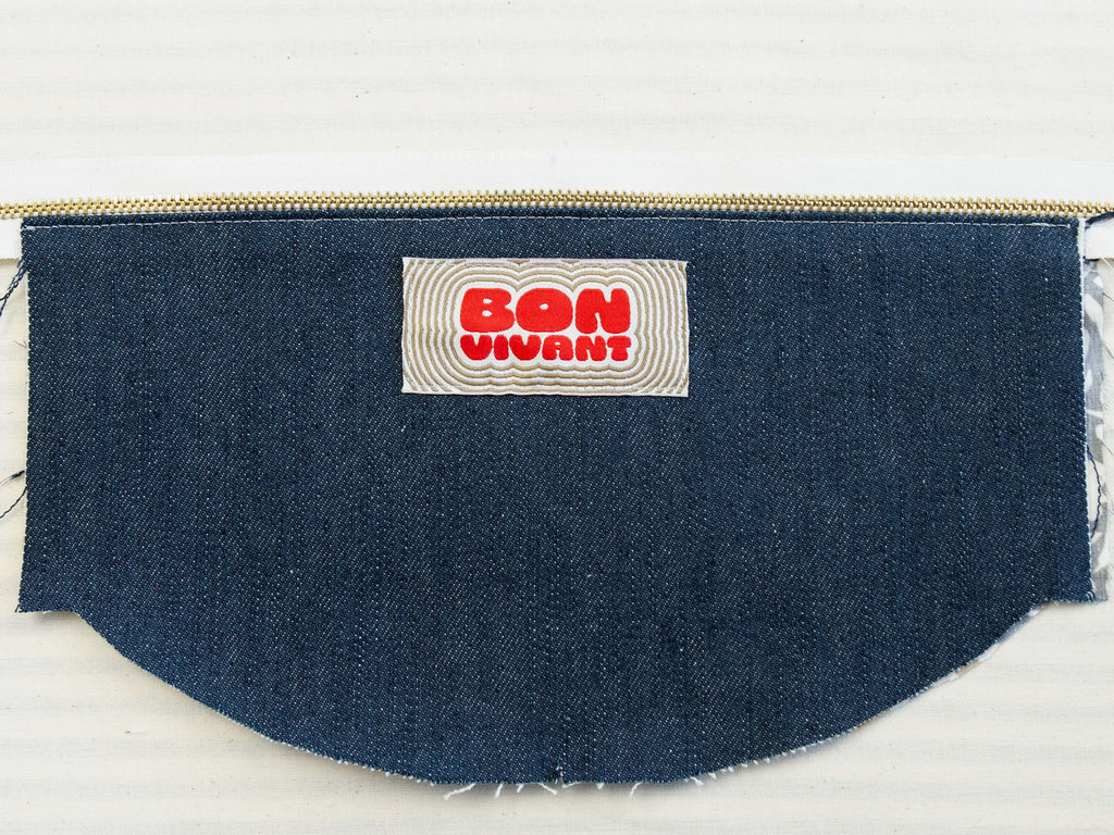 Surpiqûres du sac ceinture Core | Patron de couture gratuit pour sac à bandoulière | Tissus de base