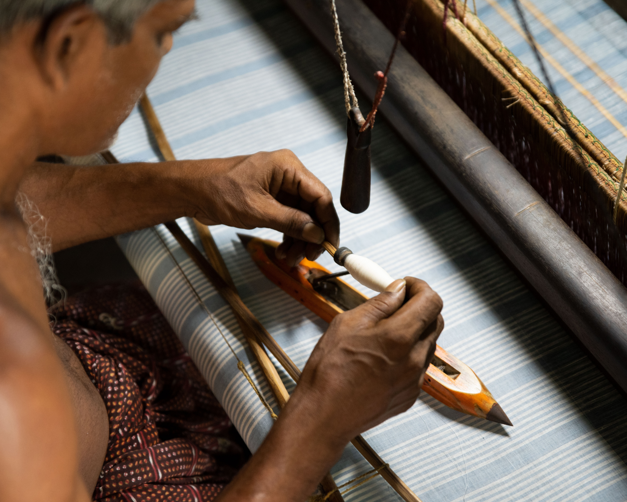 Weaver de l'artisan indien