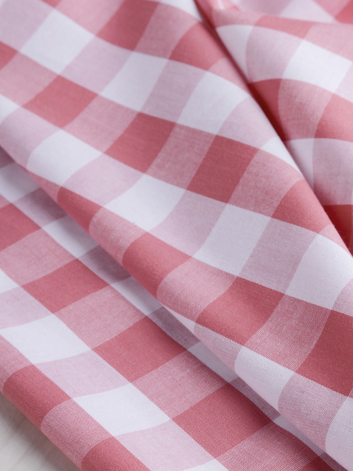 1 Yarn Dyed Cotton Gingham - hot pink