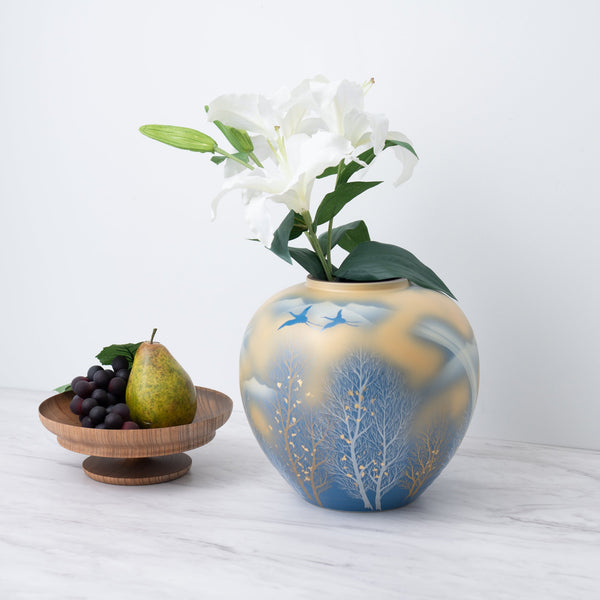Two Cranes and Landscape Kutani Japanese Flower Vase, MUSUBI KILN