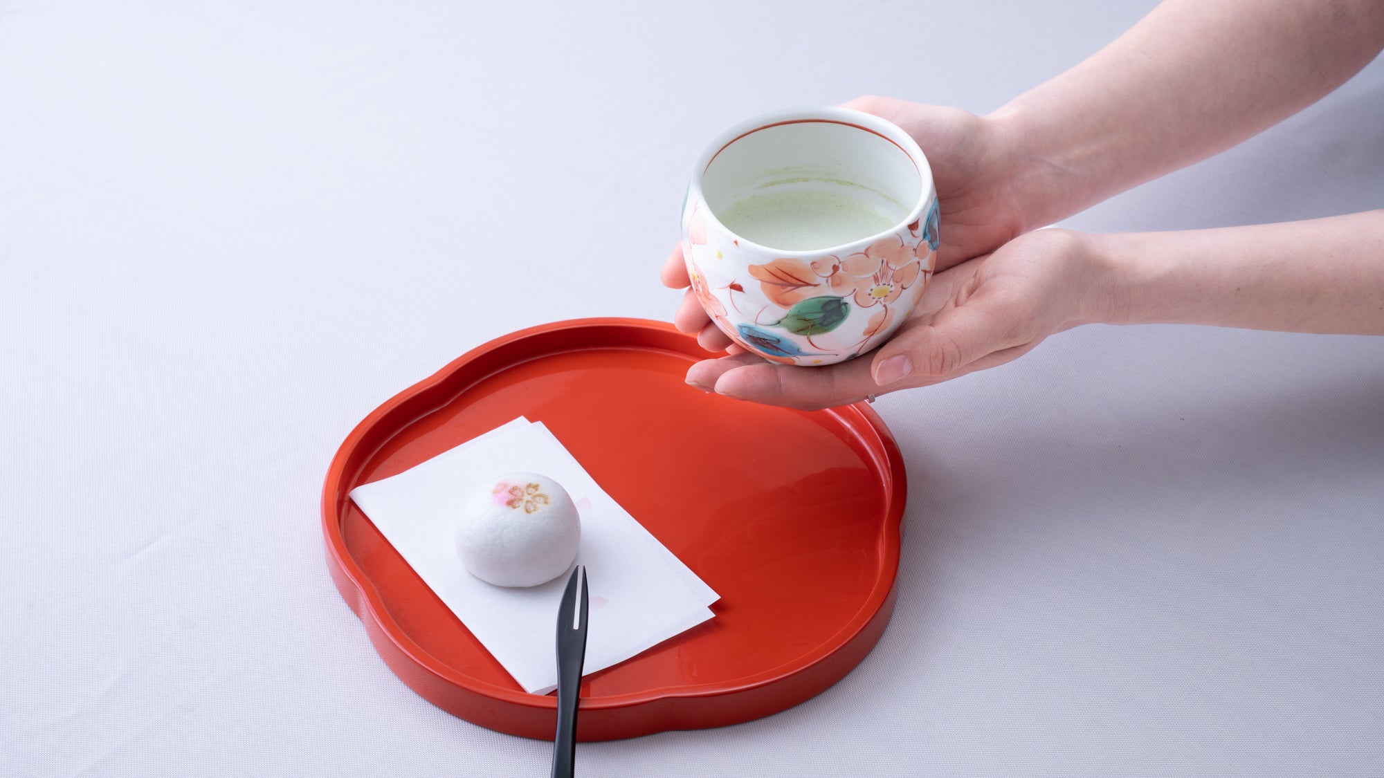 Japanese Tea Set Guide: Choosing the Best Teapot and Teacups