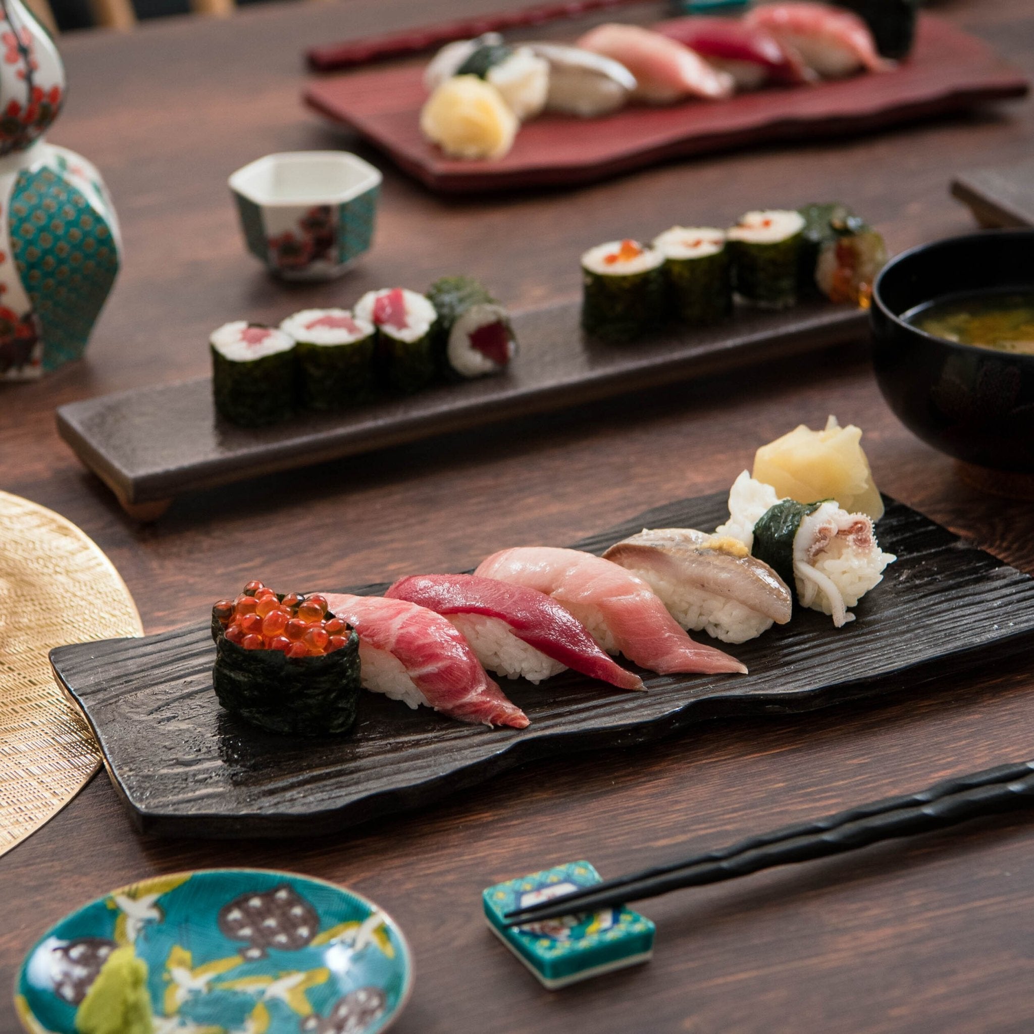 Japanese Table Setting #26 Genuine Sushi Set with Ceramic Plate