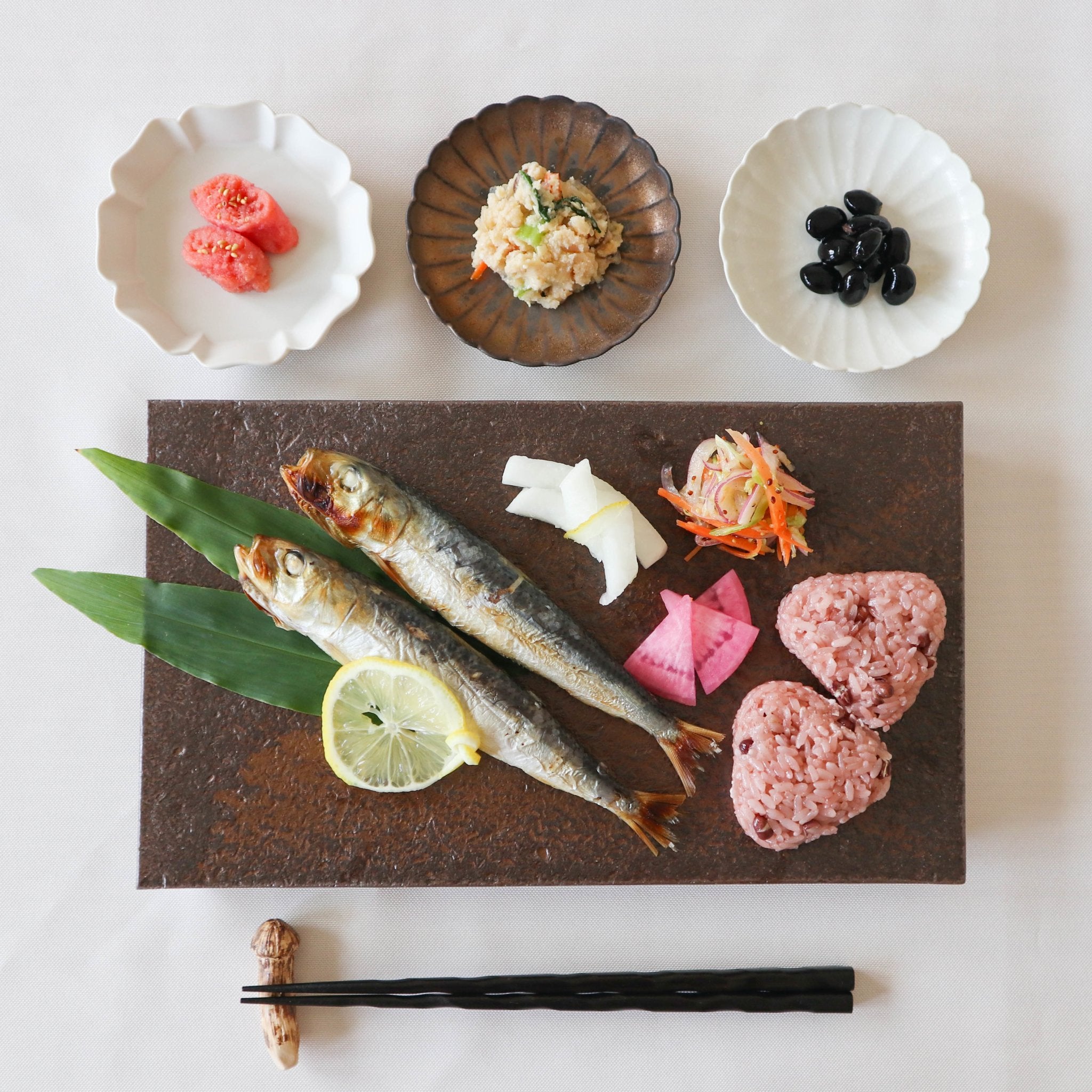 Japanese Sushi Plate & Dish Set - Crackleglaze