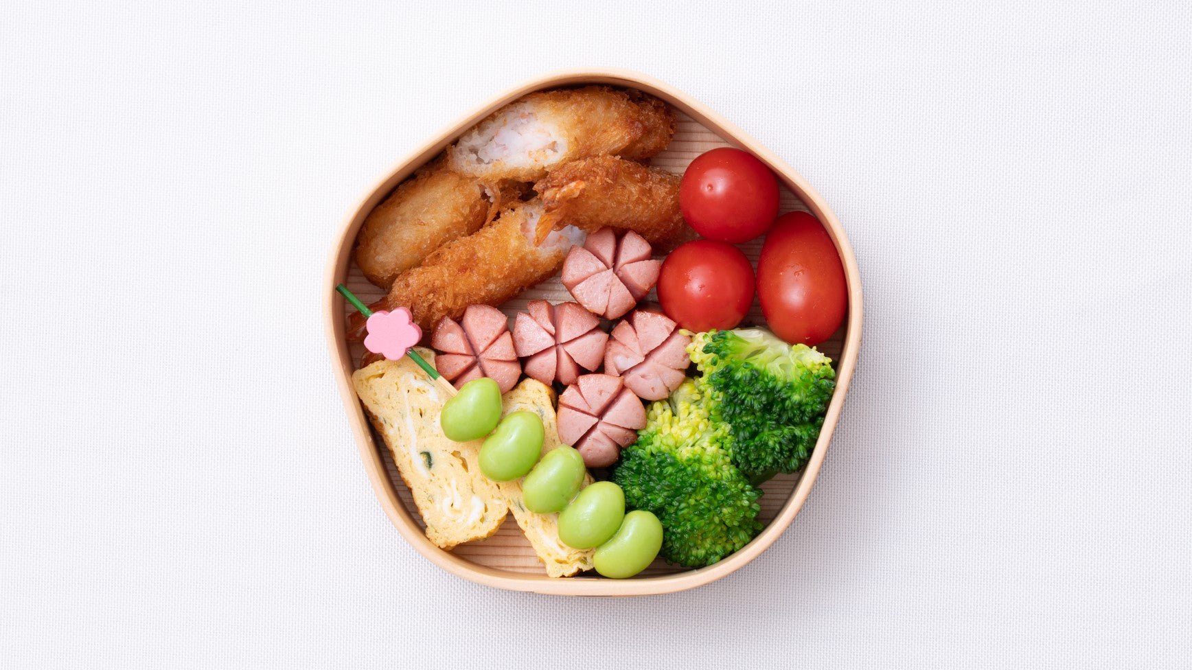 Aesthetic Wooden Bento Box To Support A Healthier Lifestyle