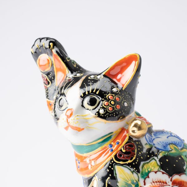  XIGUI Lucky Cat,Beckoning Ceramic Maneki Neko Lucky Fengshui Cat,Japanese  Lucky Cat with Waving Arm Gold Battery Operated(7 inches) : Home & Kitchen