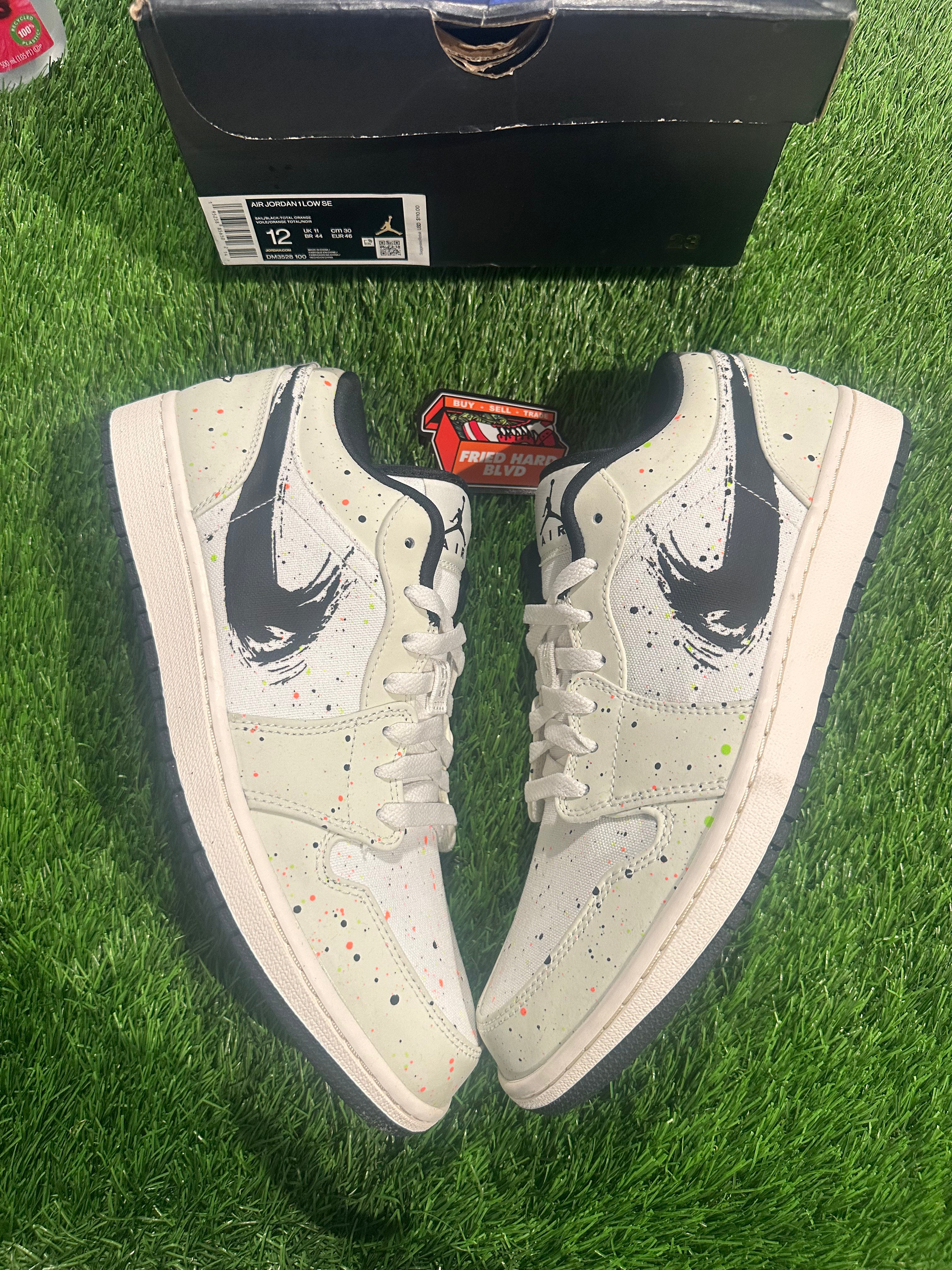 Jordan 1 Low Brushstroke