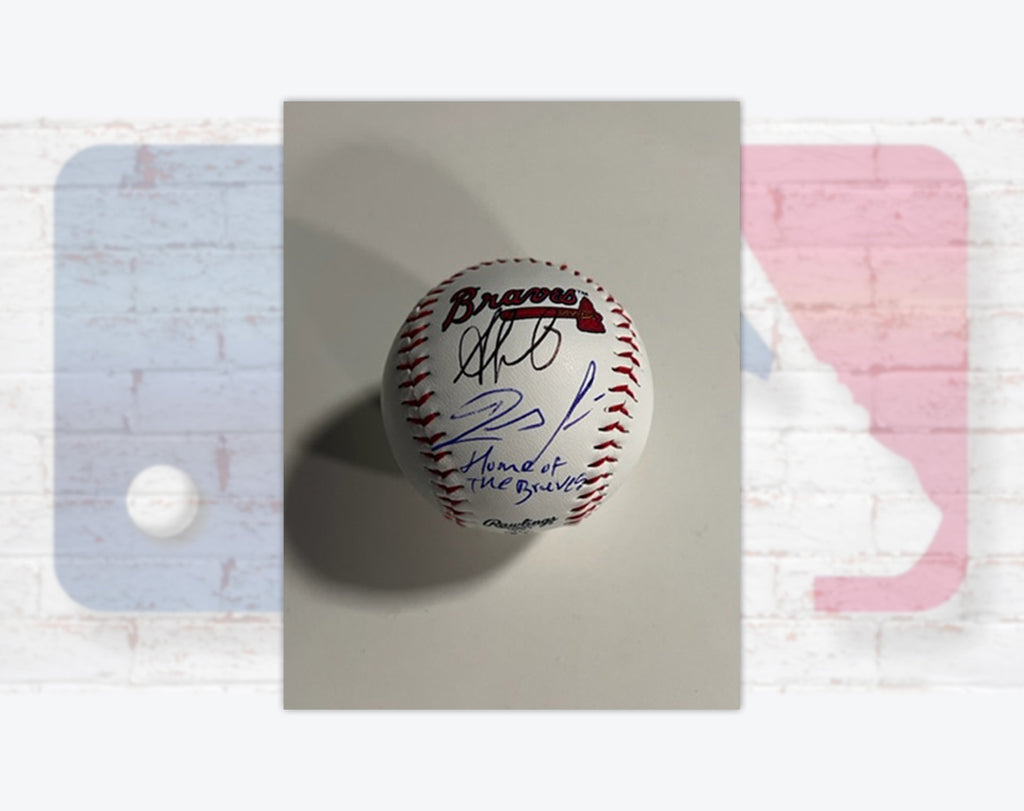 Matt Olson Atlanta Braves Autographed 8 x 10 Gray Jersey with Bat Photograph