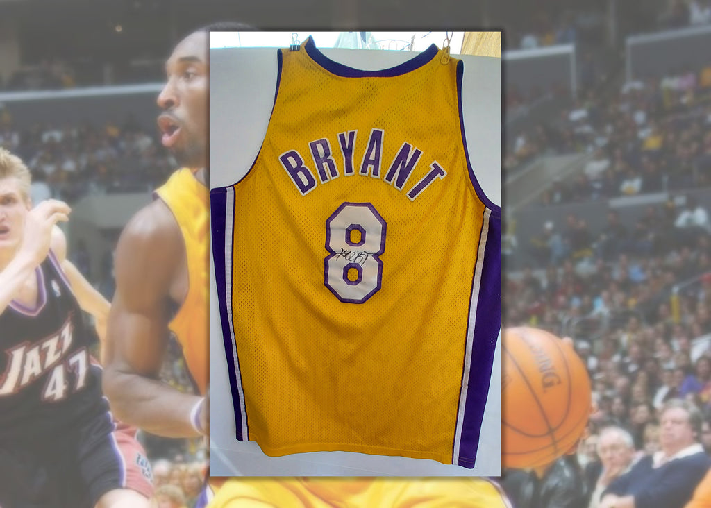 Mitchell & Ness Los Angeles Lakers Kobe Bryant #8 Authentic Jersey