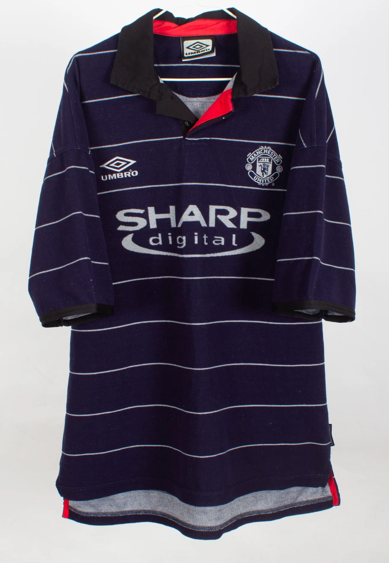 Manchester United 1999/2000 Away Shirt | That Vintage Football Shirt