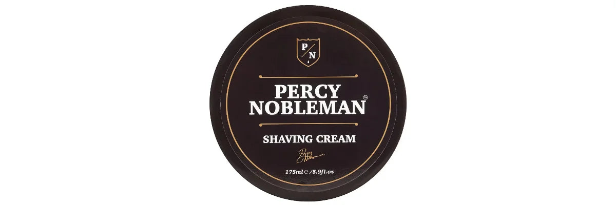 Percy Nobleman Shaving Cream hjälper till att undvika röda prickar efter rakning
