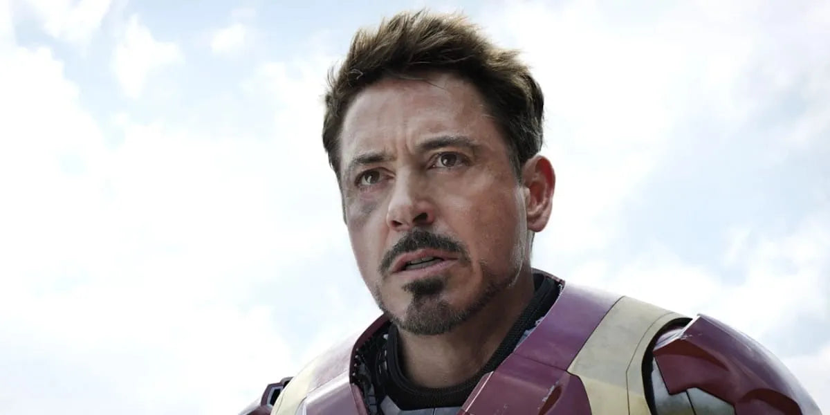 Robert Downey Jr som Iron Man med snygg halvlång frisyr