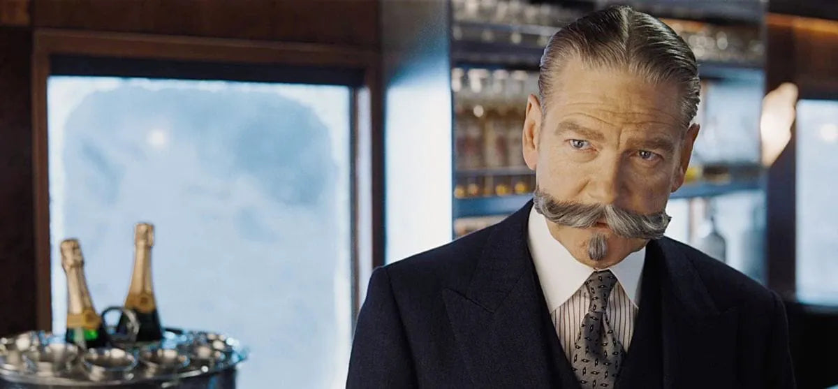 Kenneth Branagh som Hercule Poirot i Mordet på Orientexpressen