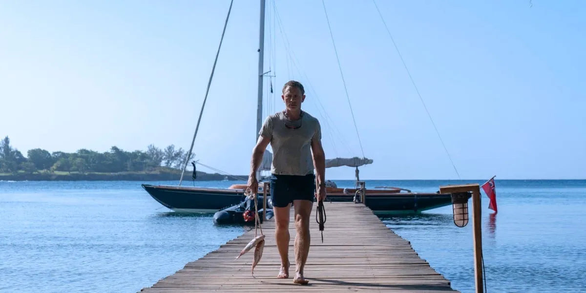 Daniel Craig som James Bond i No Time To Die 2021