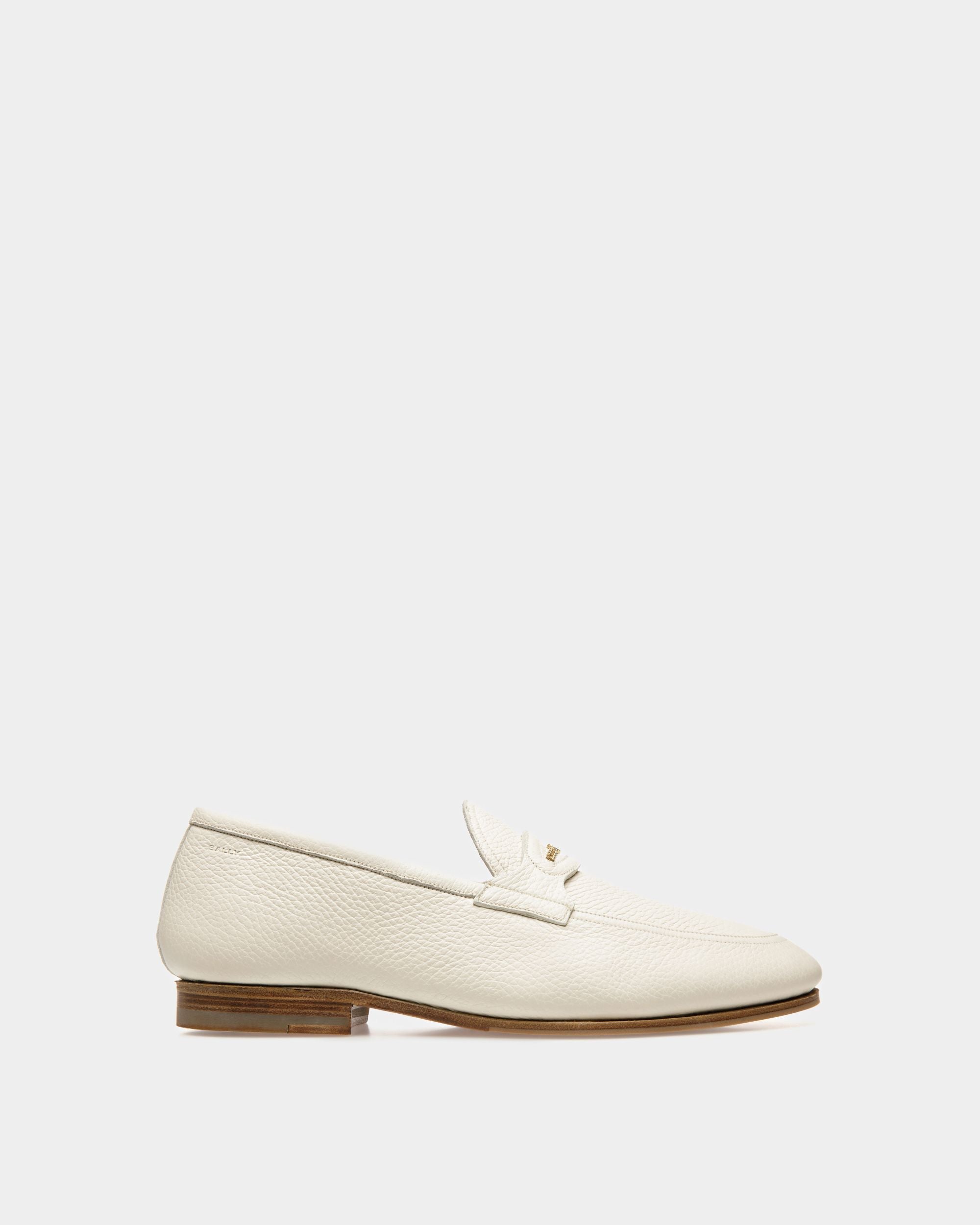 Pesek | Men's Loafers | White Leather | Bally | Still Life Side