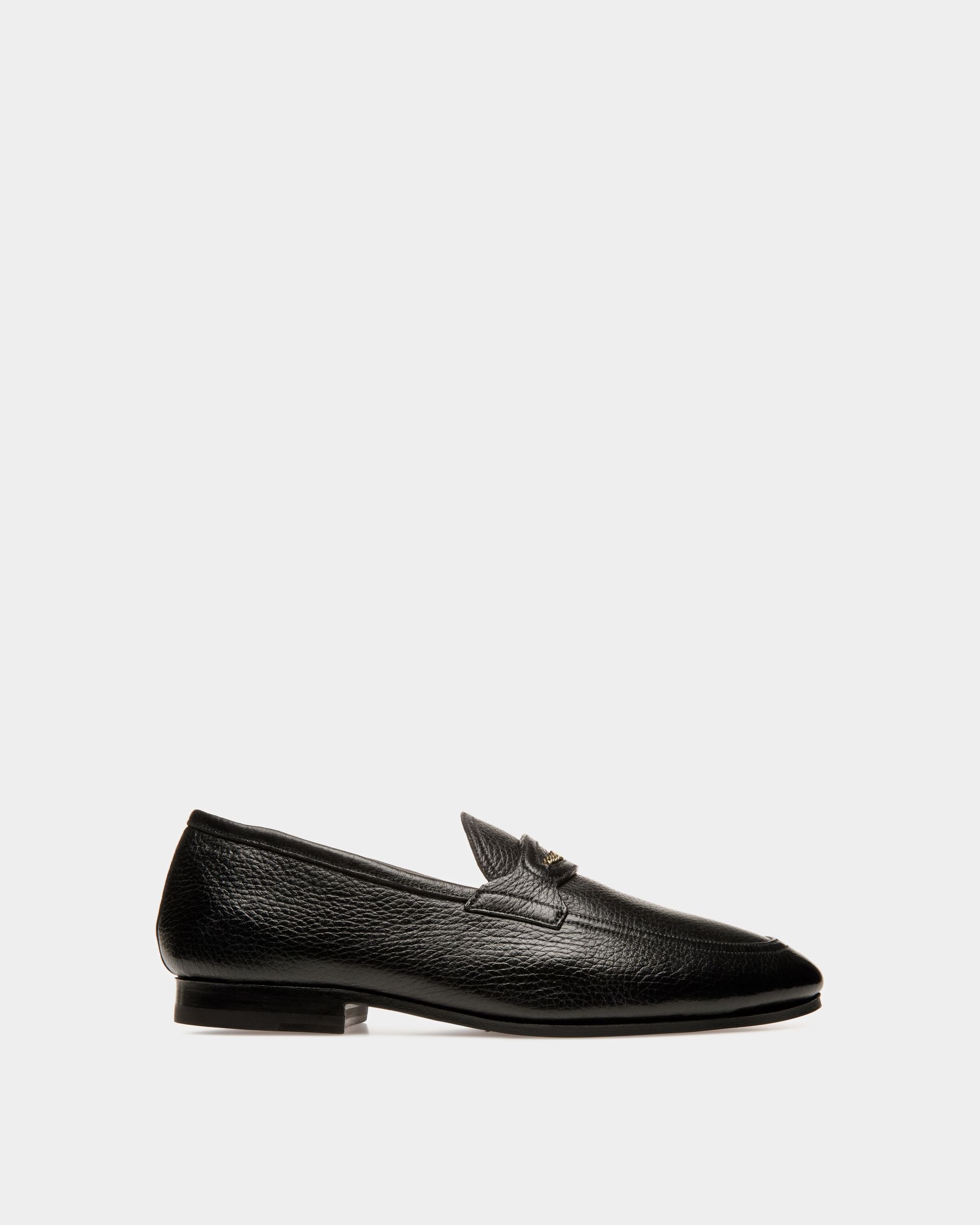 Pesek | Men's Loafers | Black Leather | Bally | Still Life Side