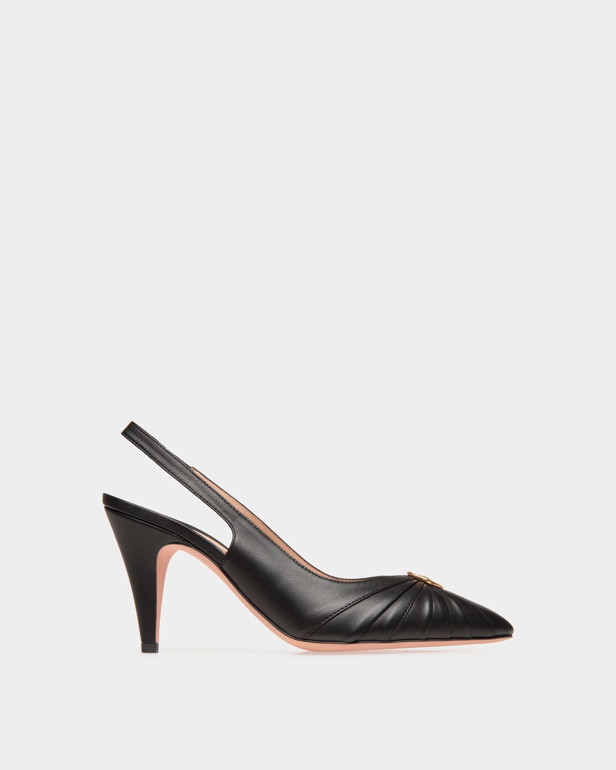 Jolene | Décolleté slingback da donna in pelle nera | Bally | Still Life Laterale