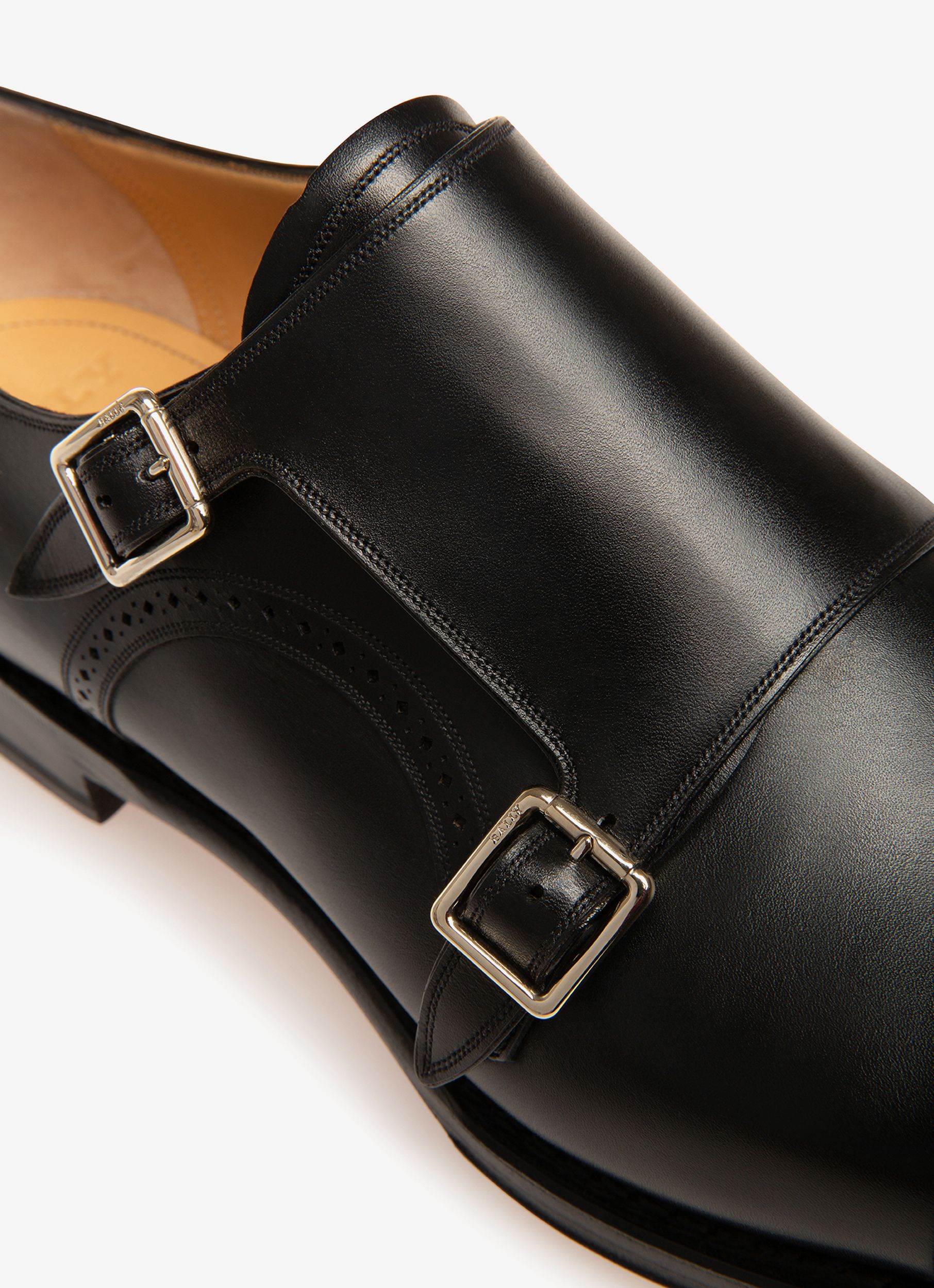 Scardino | Men's Loafers | Black Leather | Bally | Still Life Detail