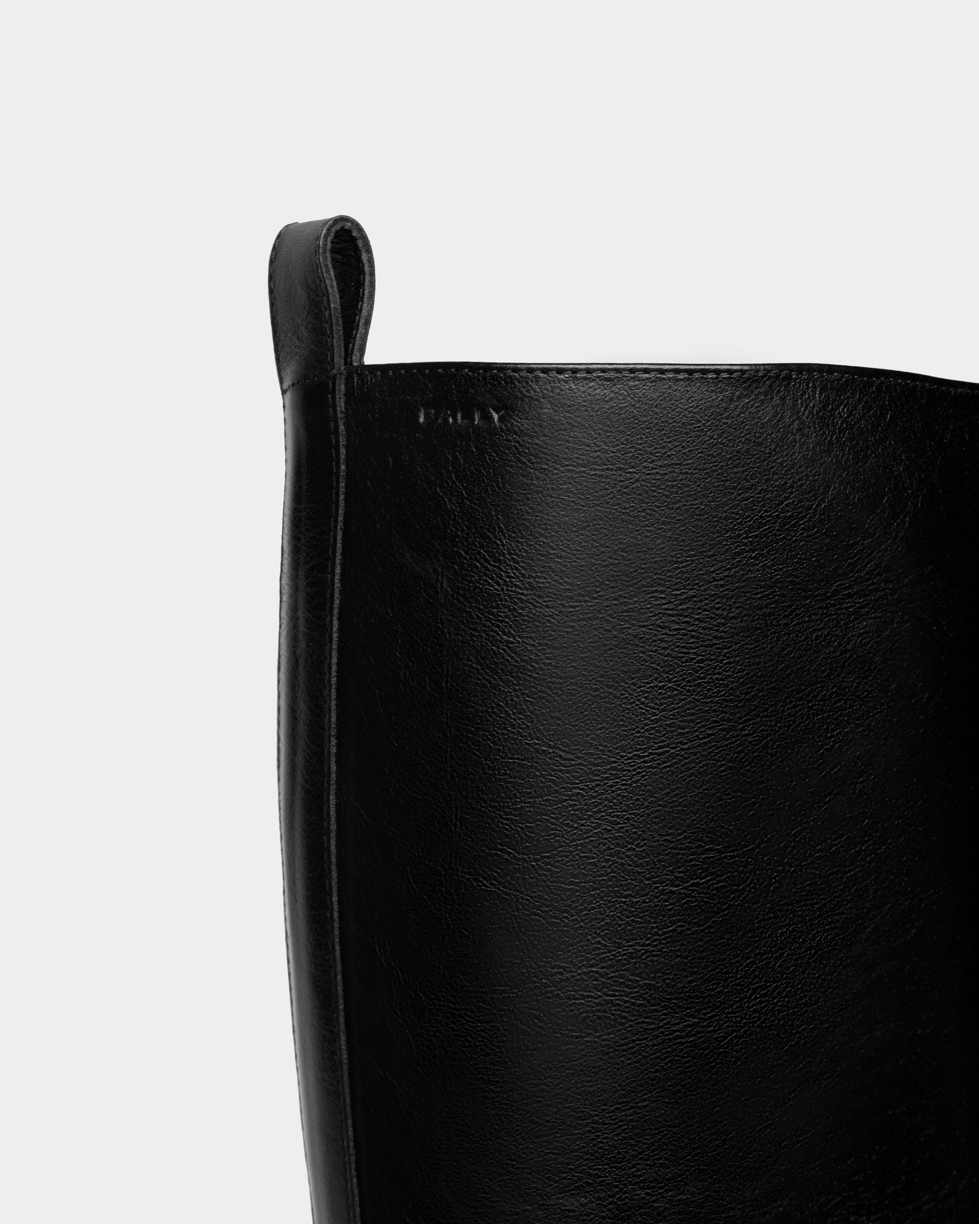 Peggy | Women's Boot in Black Leather | Bally | Still Life Detail