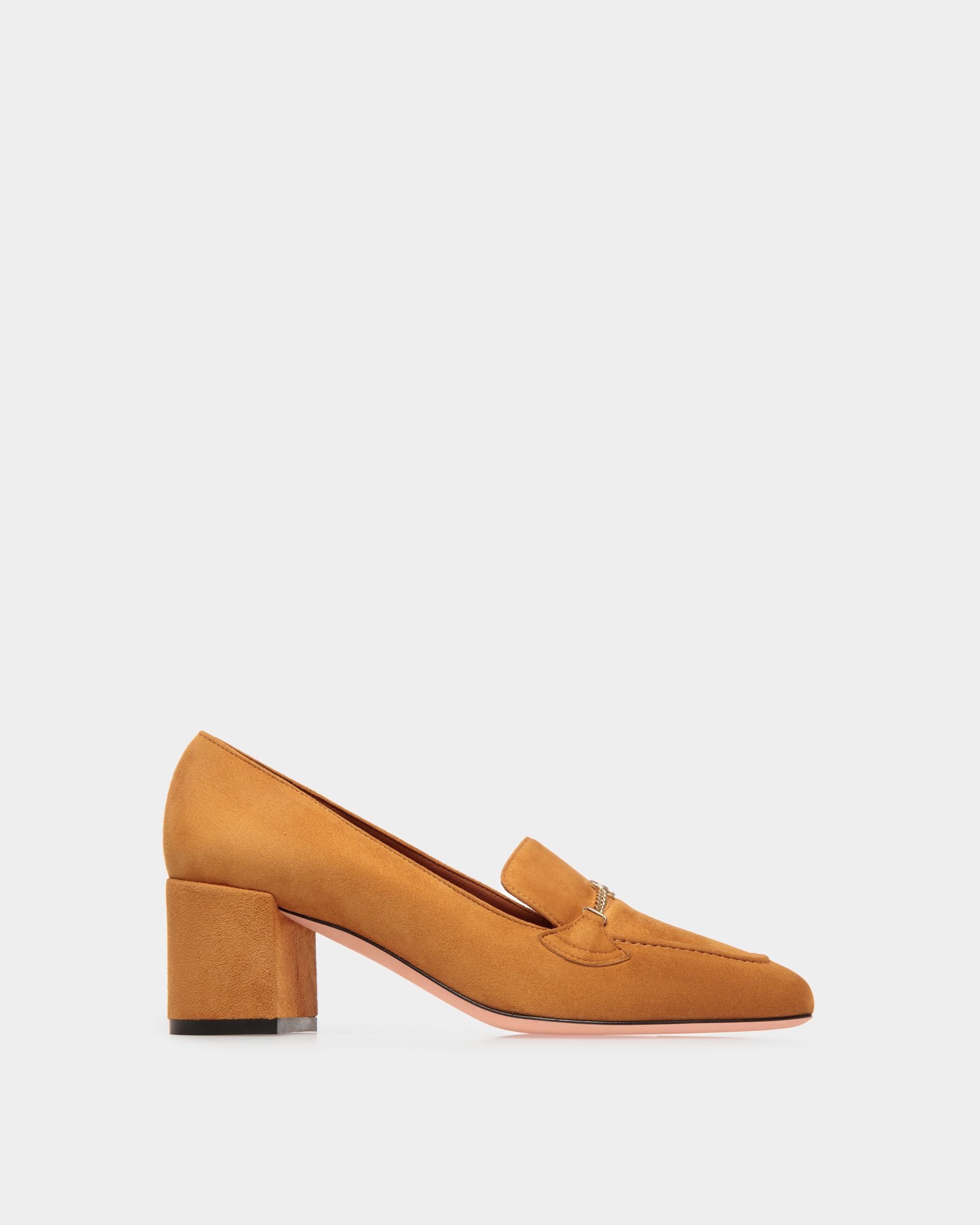 Daily Emblem | Women's Pump in Brown Suede | Bally | Still Life Side
