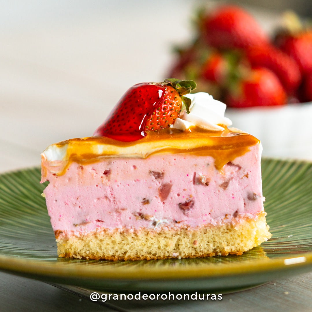 Postre de yogurt de fresas – Reposteria Grano de Oro