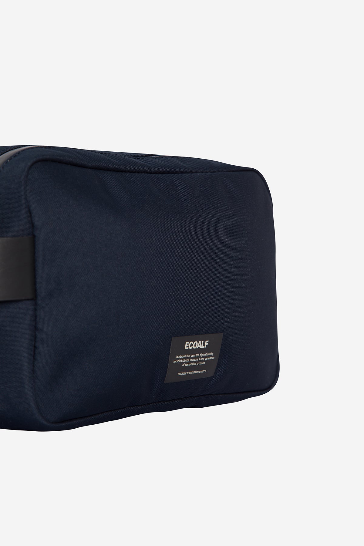 BLUE SPORT TOILETRY BAG  