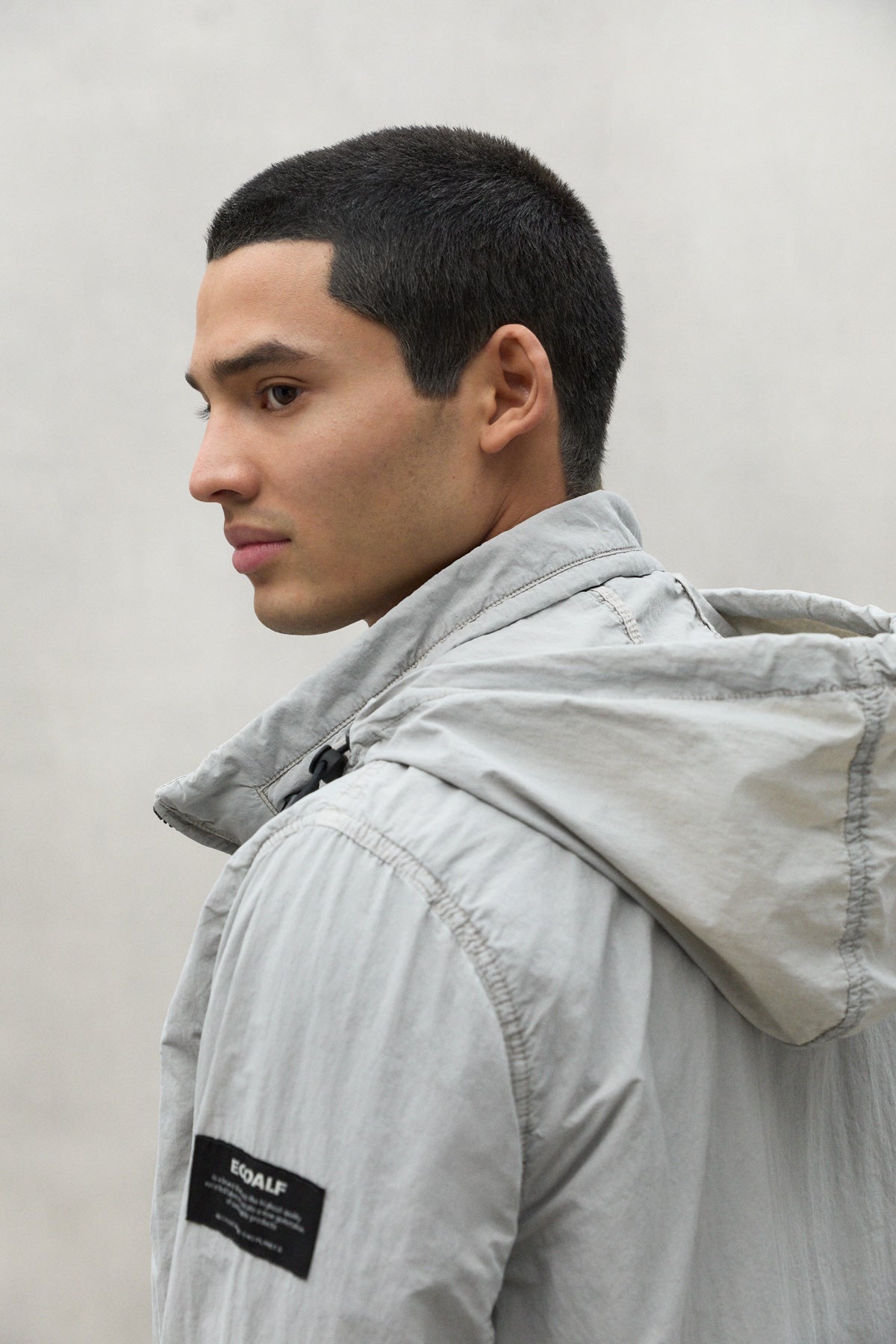 WHITE RIGI JACKET