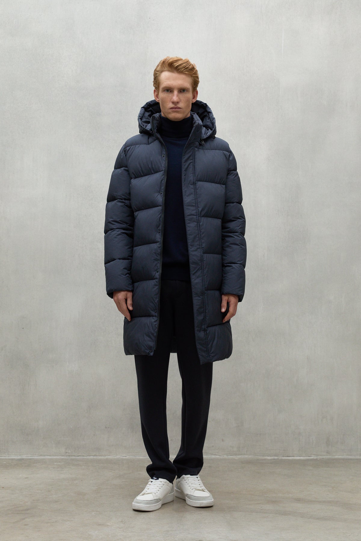 NAVY BLUE VELAN COAT