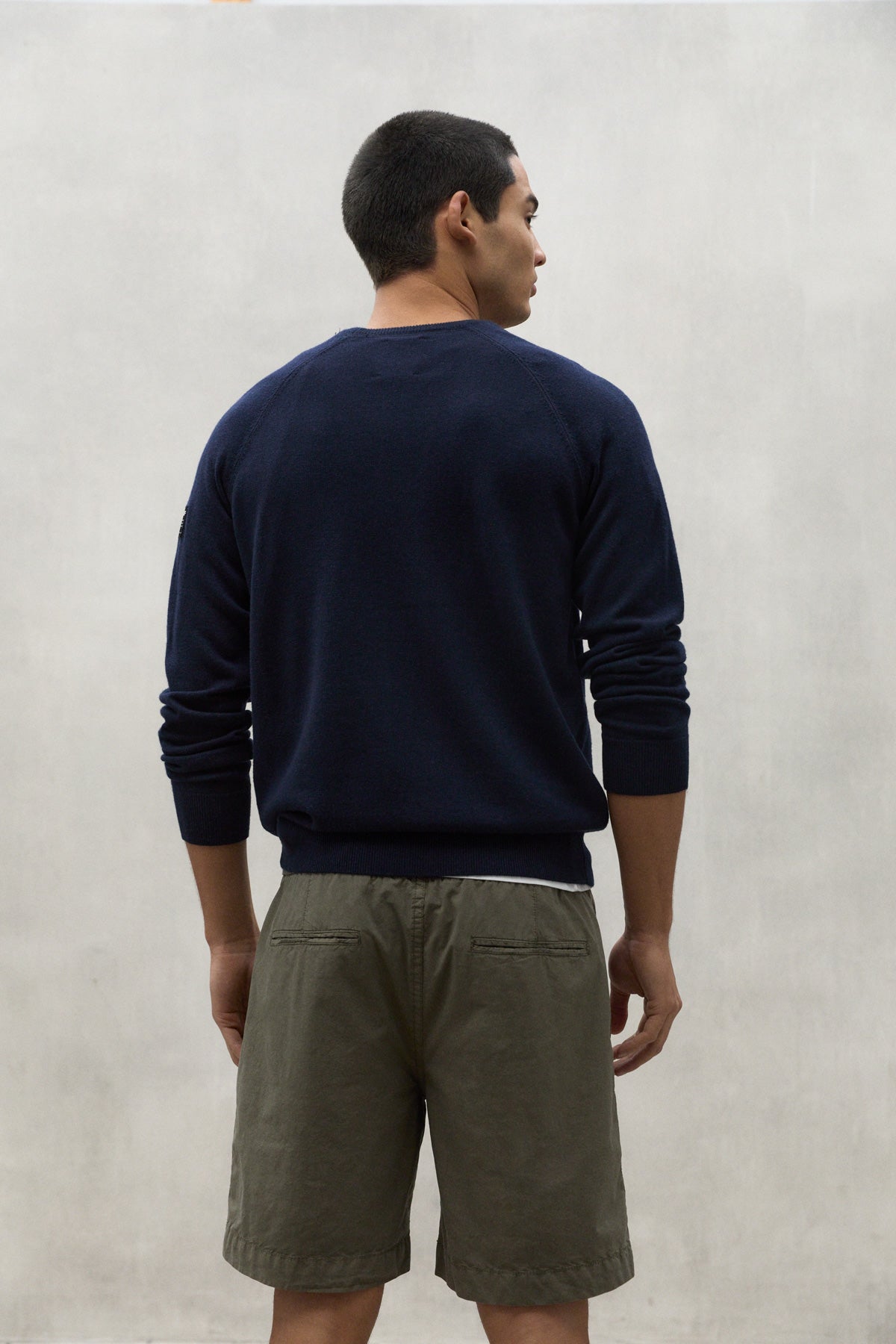 NAVY BLUE HIGA KNITTED SWEATER