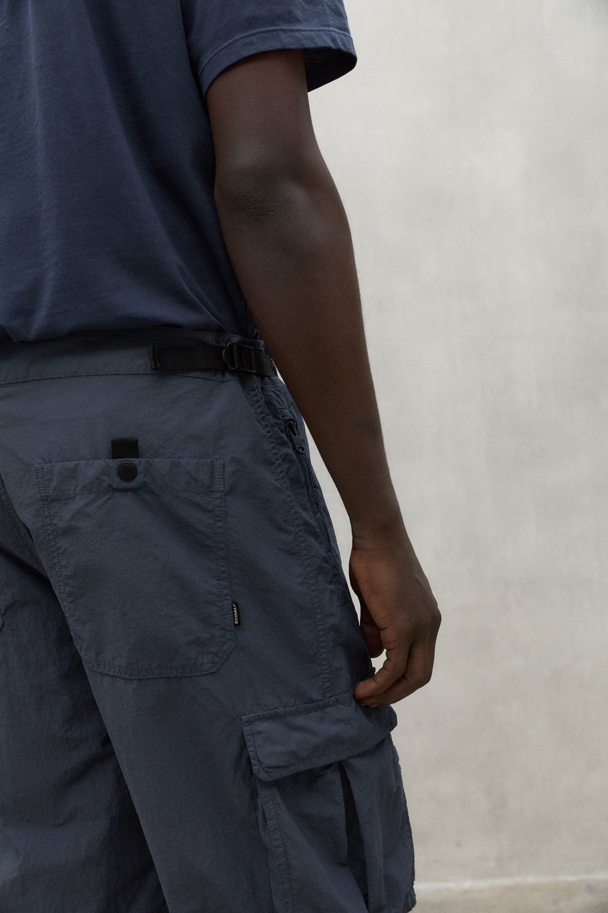 NAVY BLUE ALISTE CARGO PANTS