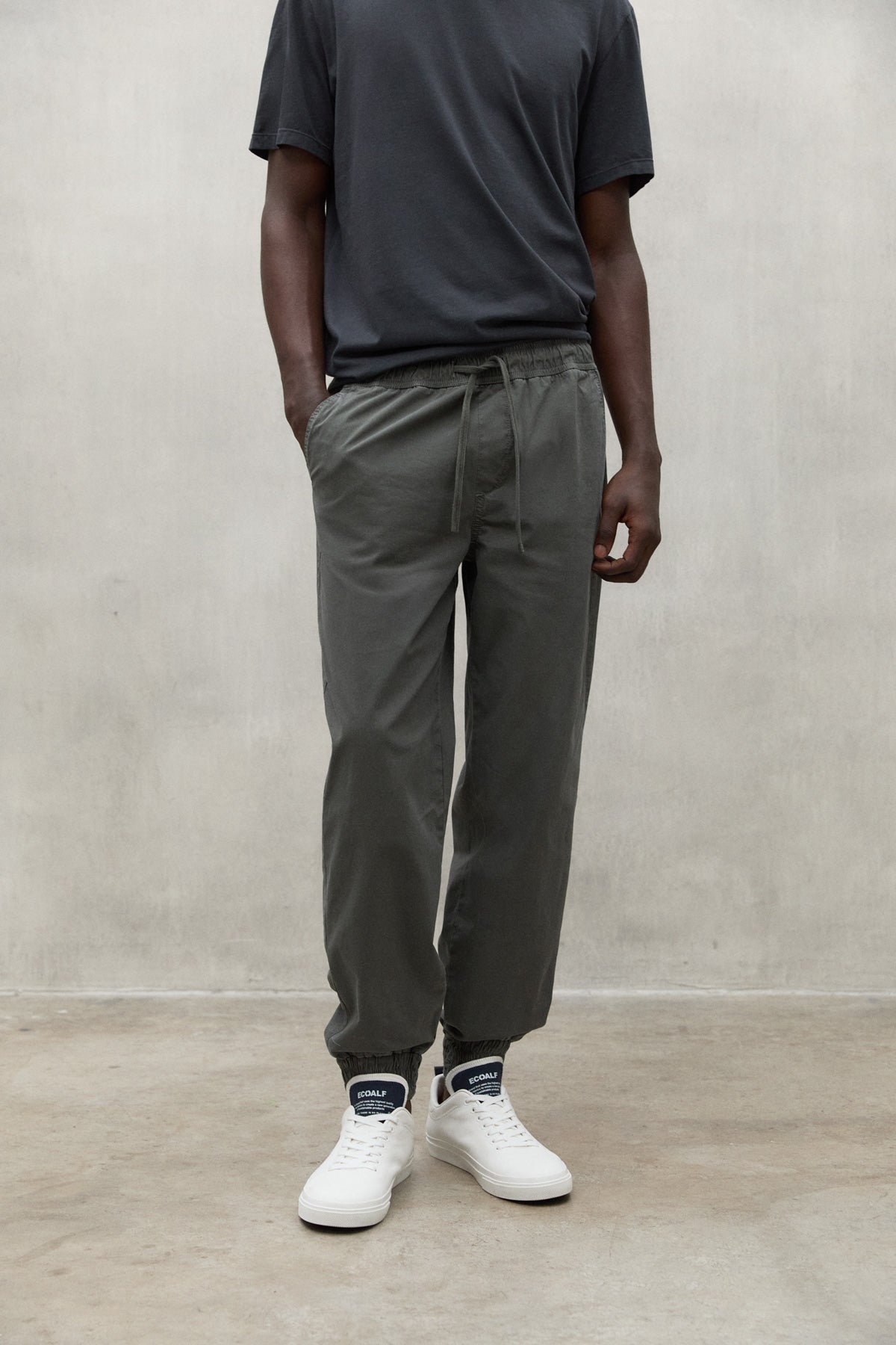 KHAKI ARGA TROUSERS