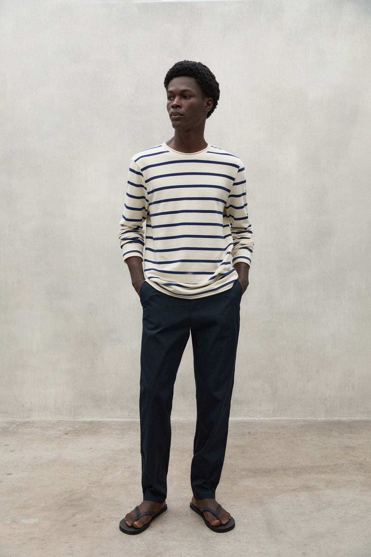 NAVY BLUE WILSON STRIPED SWEATSHIRT