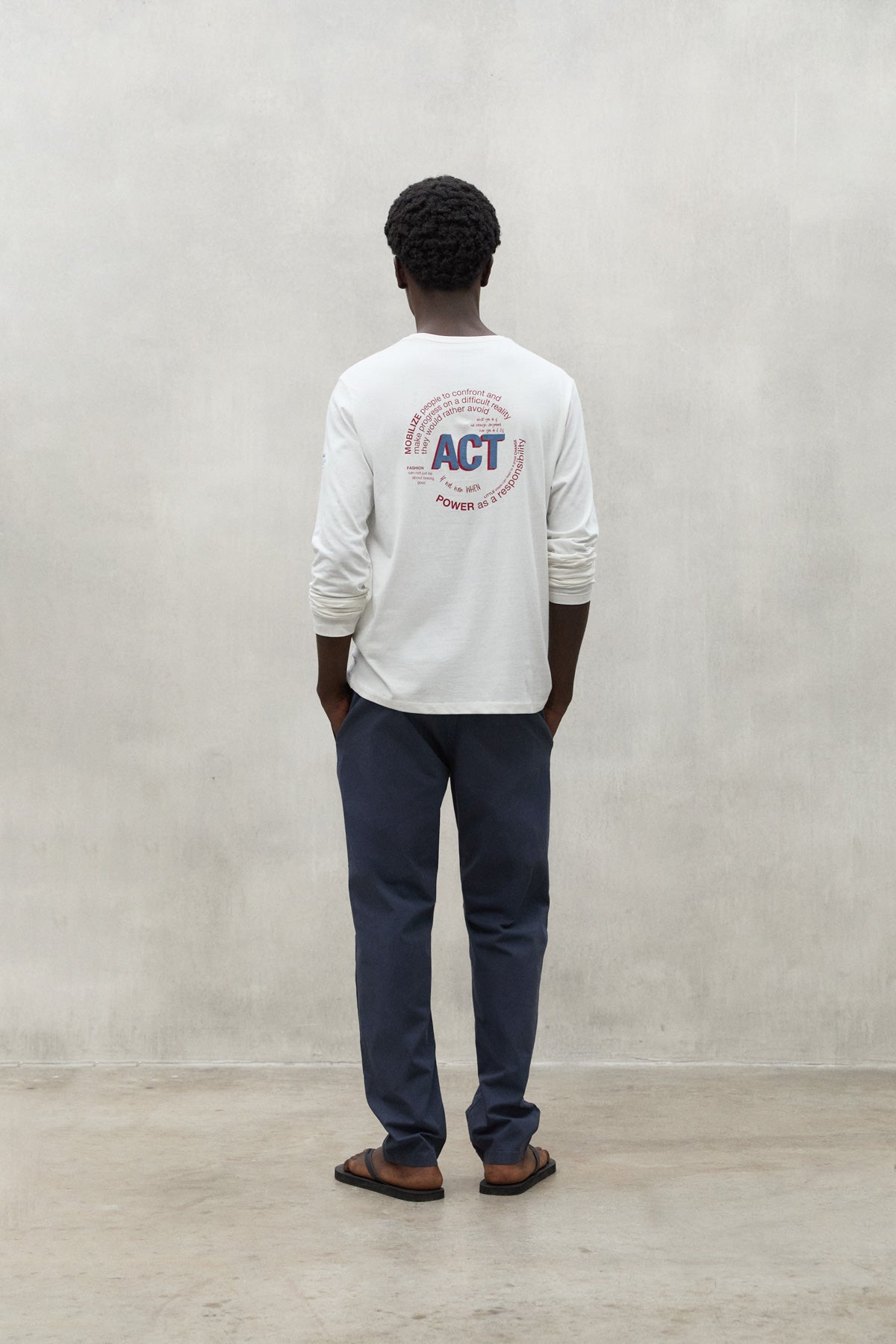 WHITE ACT T-SHIRT