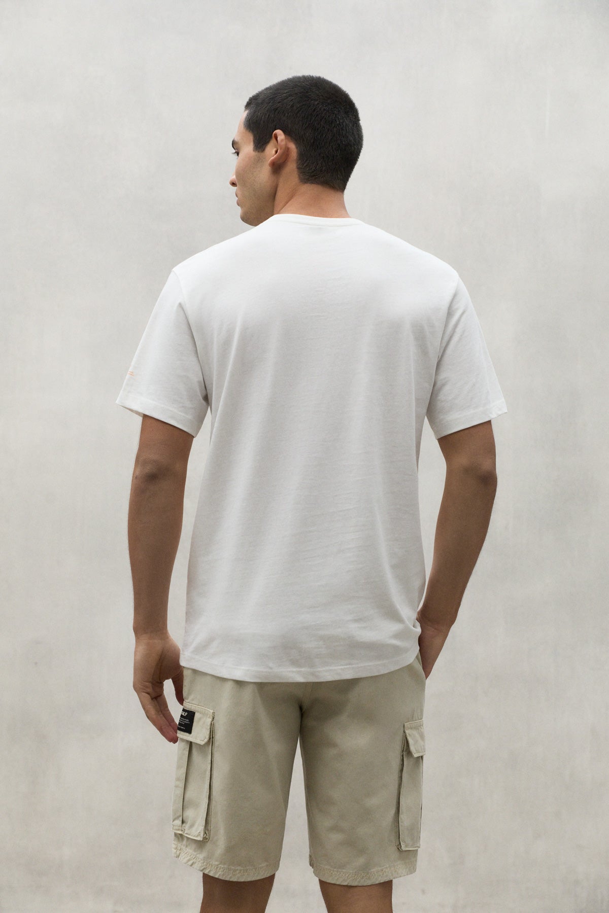 WHITE COMO T-SHIRT