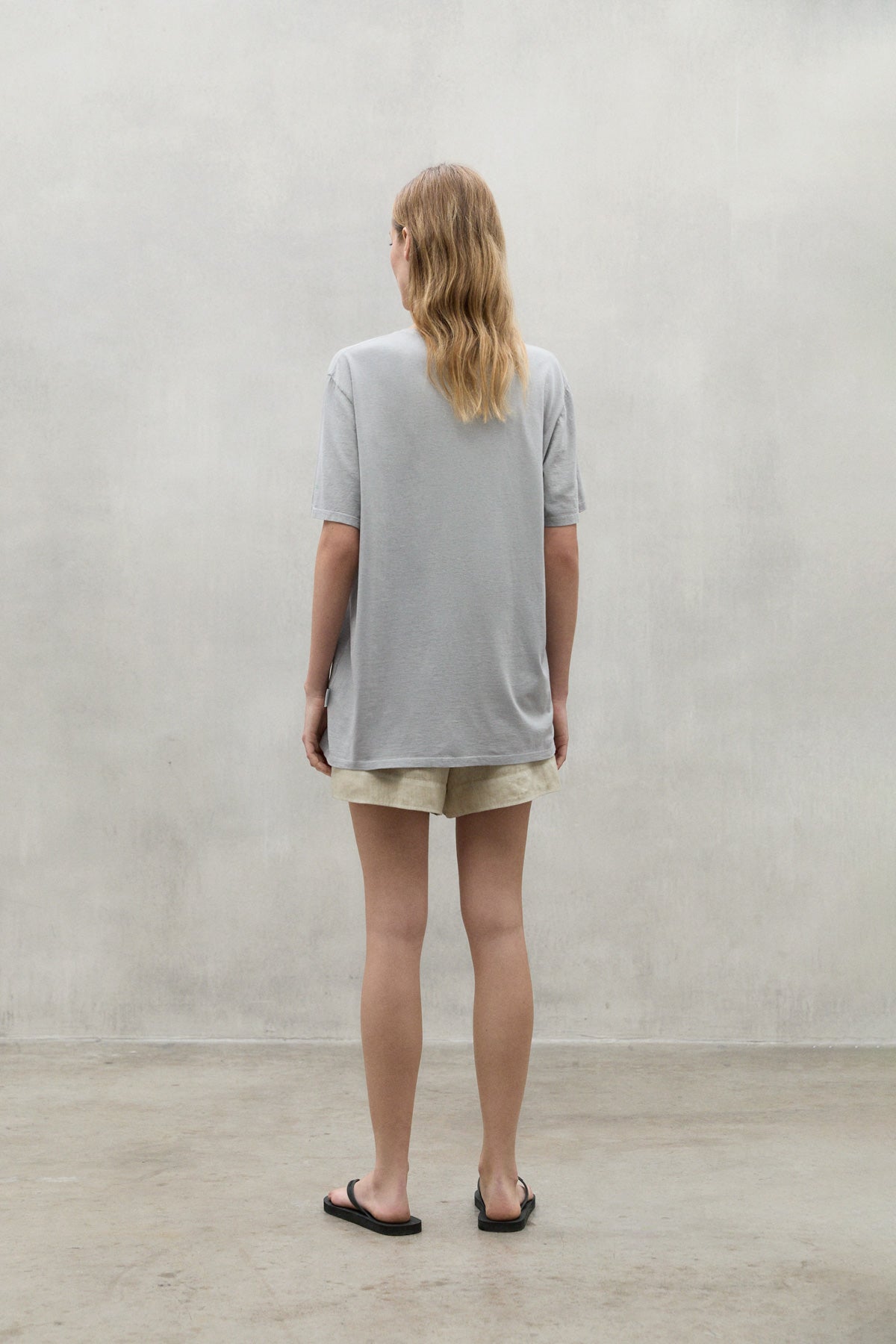 LIGHT GREY PARADISE T-SHIRT