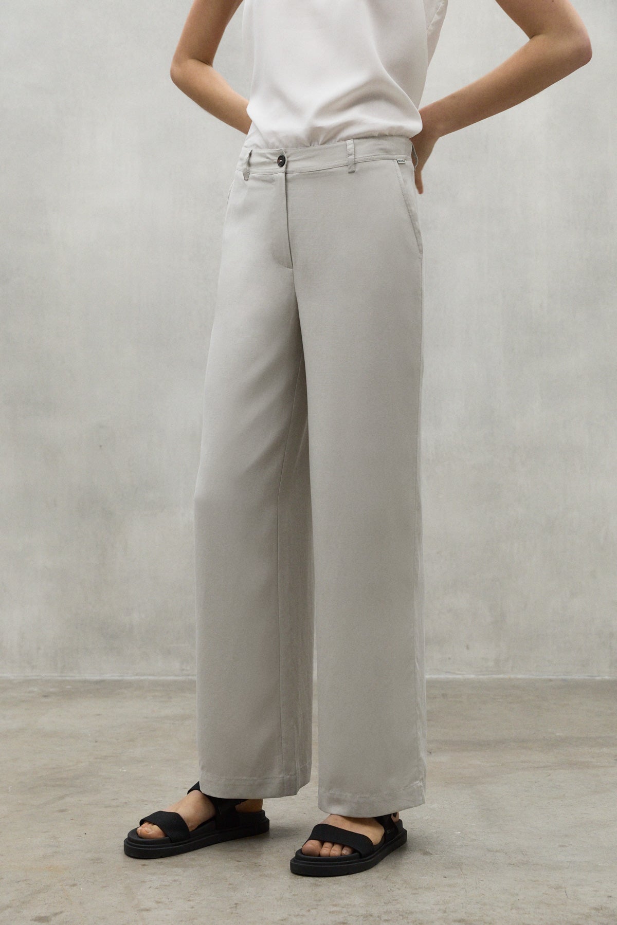 LIGHT GREY SABINE TROUSERS