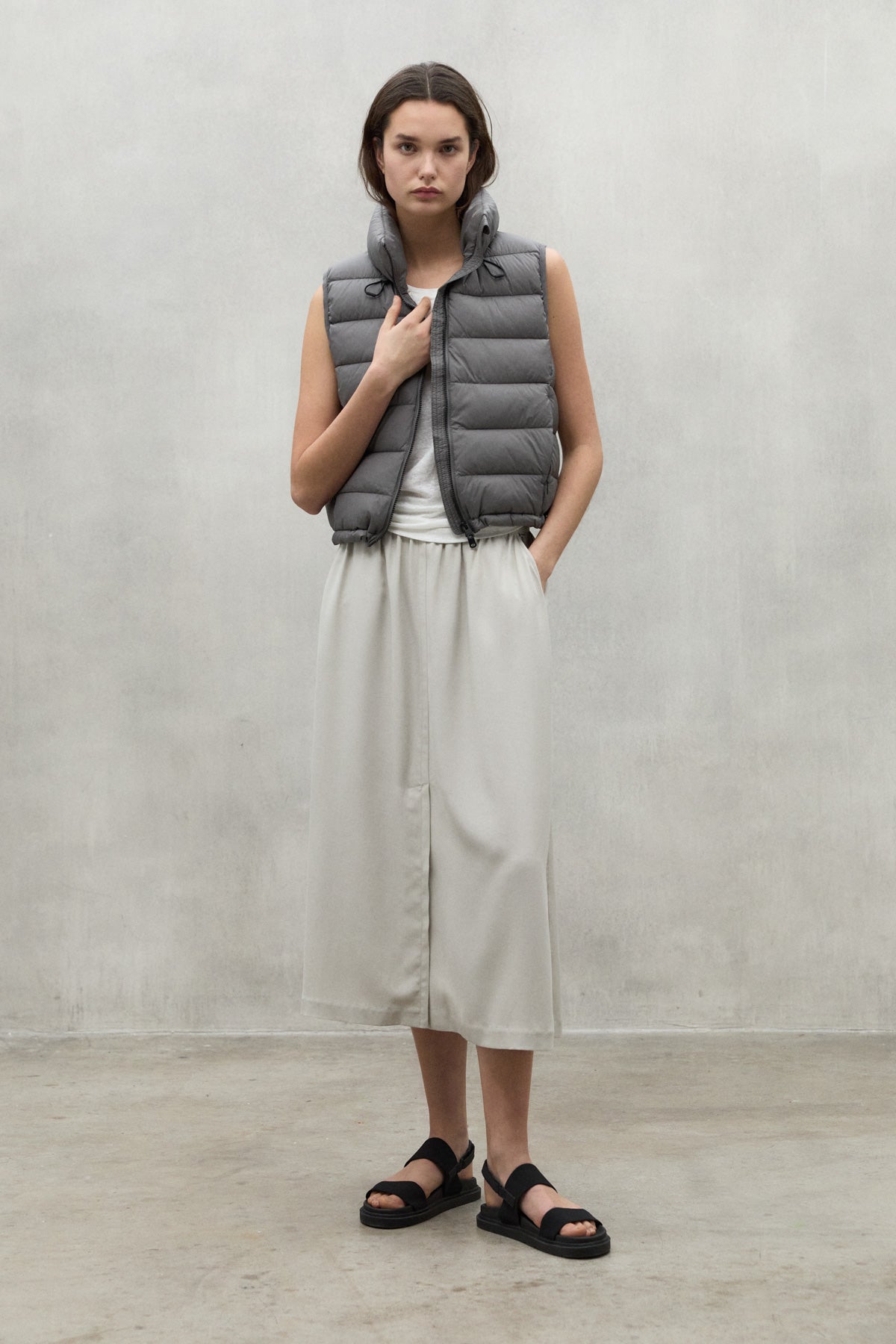 GREY CARIN WAISTCOAT