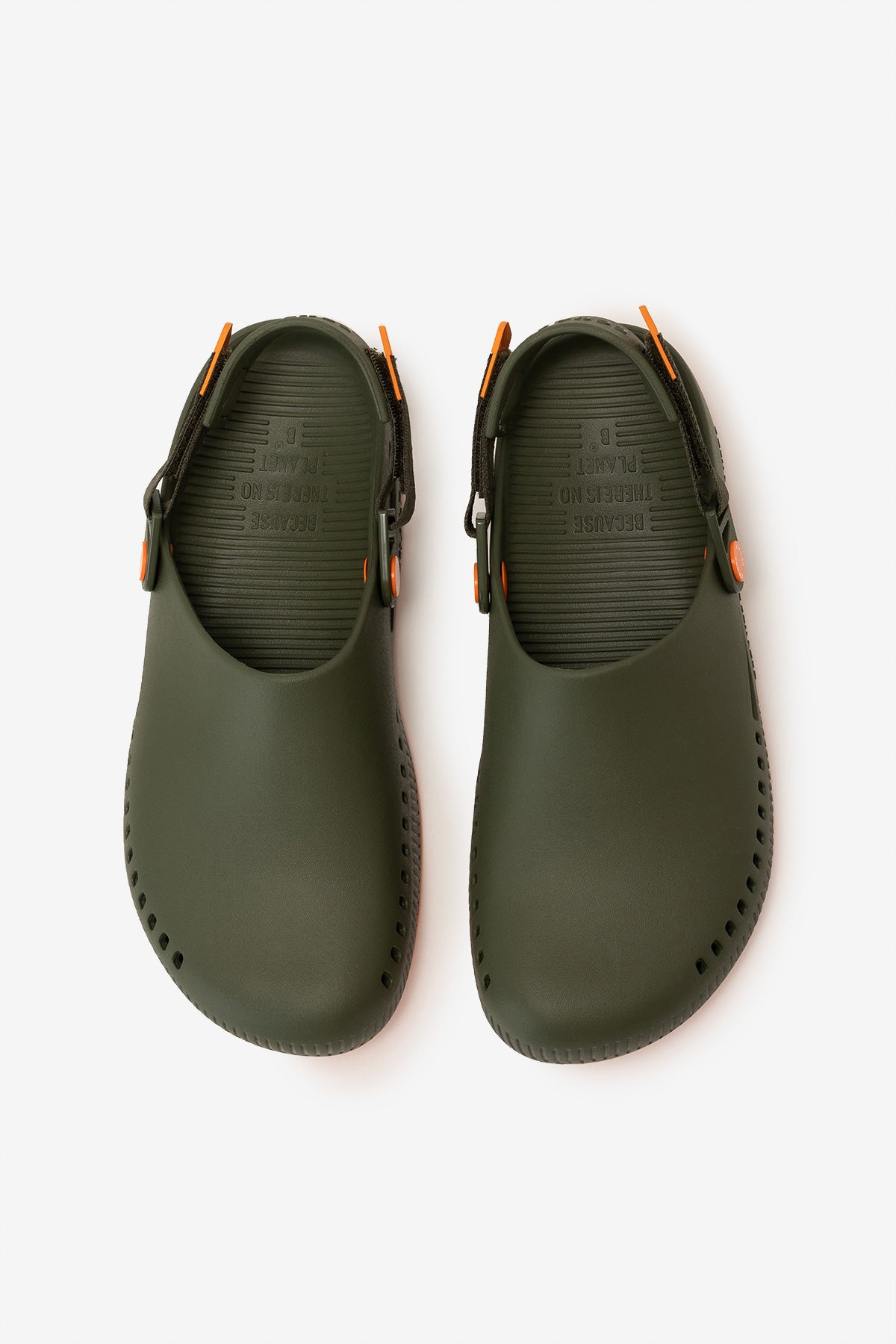 GREEN JAVA CLOGS