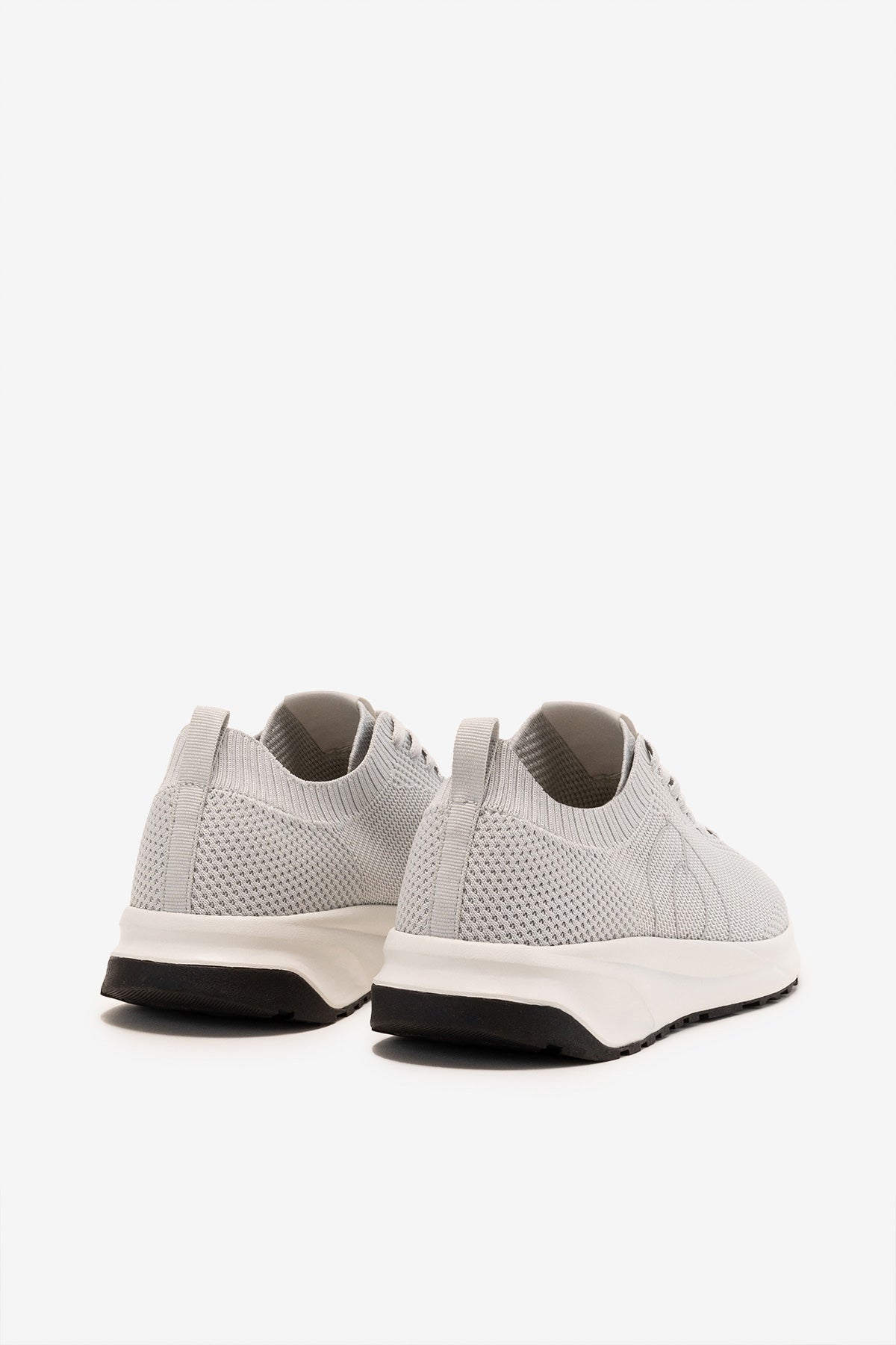 LIGHT GREY MADEIRA TRAINERS