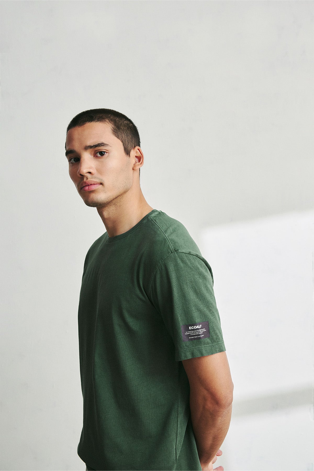 GREEN VENT T-SHIRT