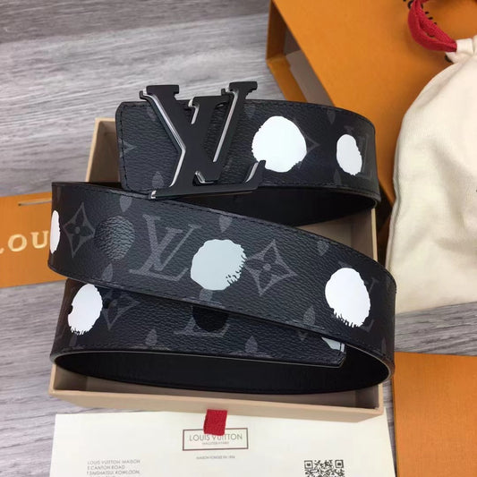 Louis Vuitton LV Initiales 40mm Matte Black Belt Grey Monogram Eclipse. Size 85 cm