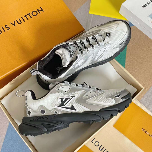 Louis Vuitton LV Tatic White Sneaker – Crepslocker