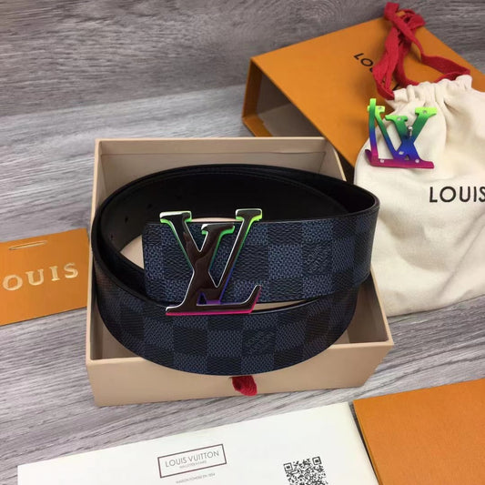 Louis Vuitton LV Initiales 40mm Matte Black Belt Grey Monogram Eclipse. Size 100 cm