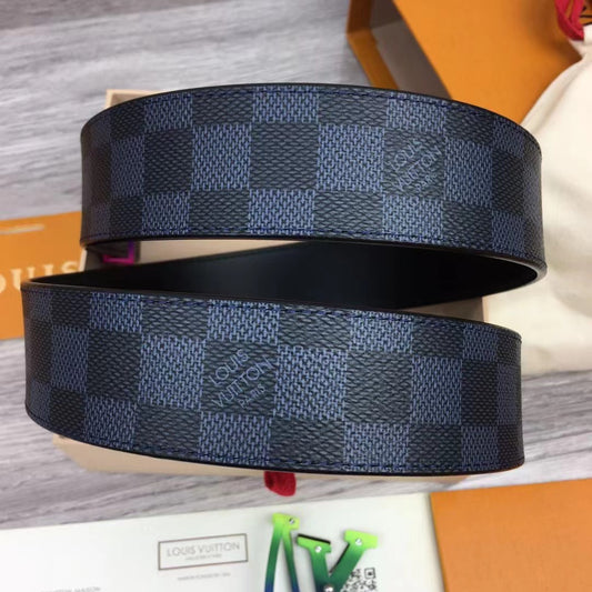 Louis Vuitton LV Initiales 40mm Matte Black Belt Grey Monogram Eclipse. Size 110 cm