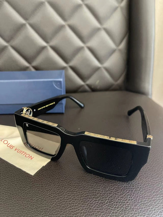 Louis Vuitton Z1700U Cyclone Metal Sunglasses, Gold, One Size