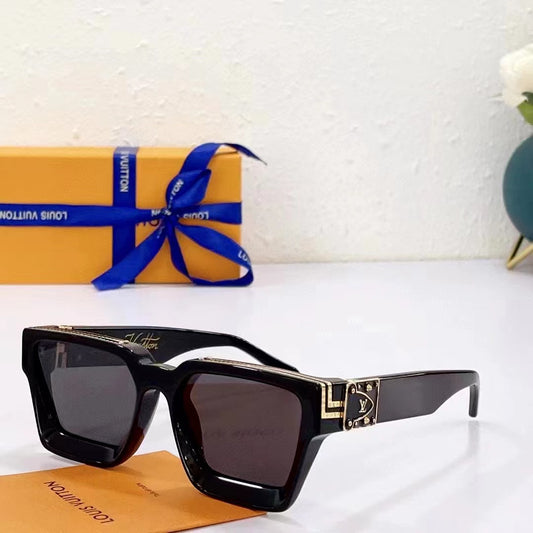 Sunglasses Louis Vuitton Gold in Metal - 34008744